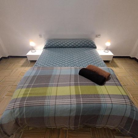 Habitaciones Cerca Del Centro อาลิกันเต ภายนอก รูปภาพ
