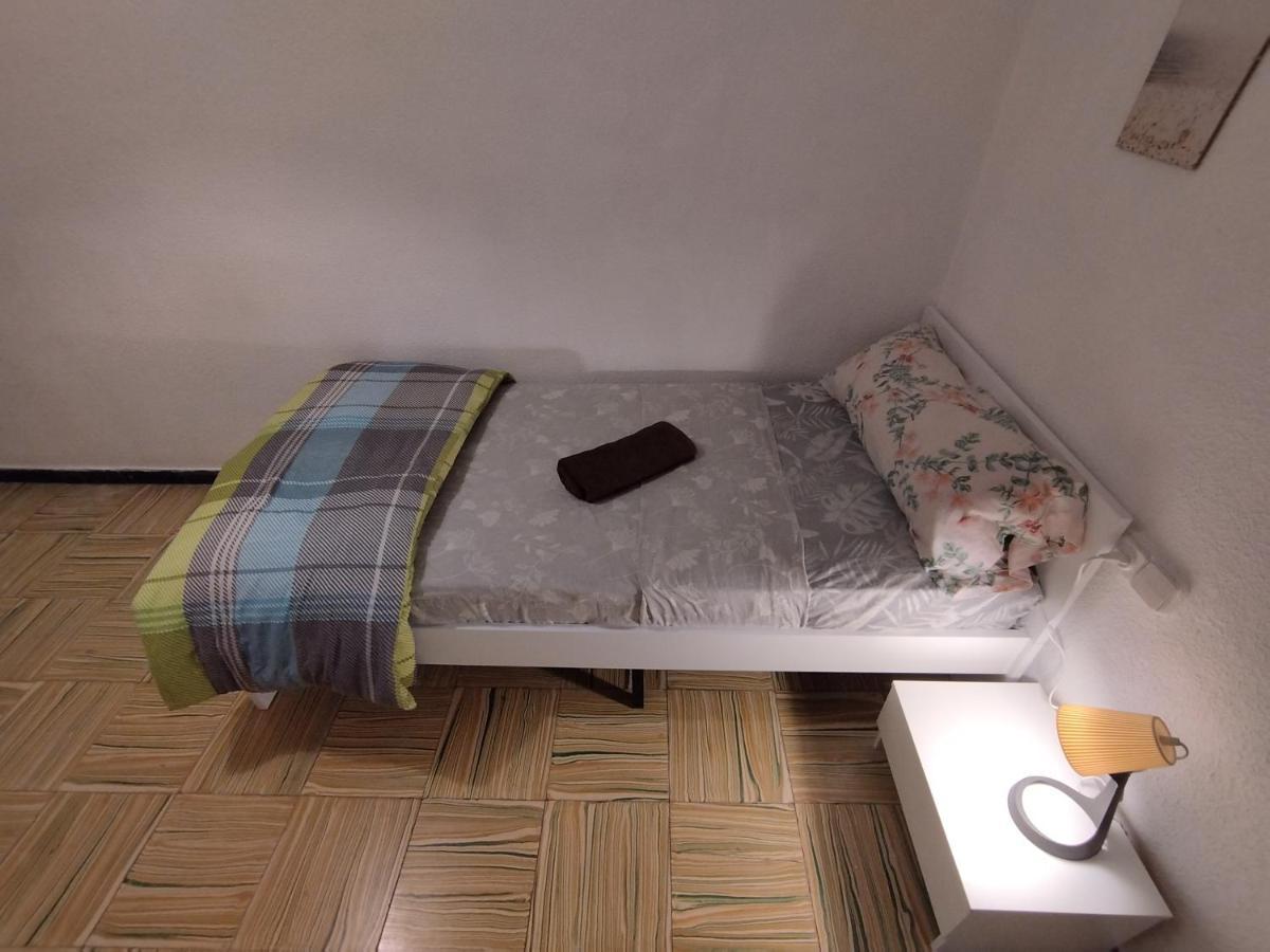 Habitaciones Cerca Del Centro อาลิกันเต ภายนอก รูปภาพ