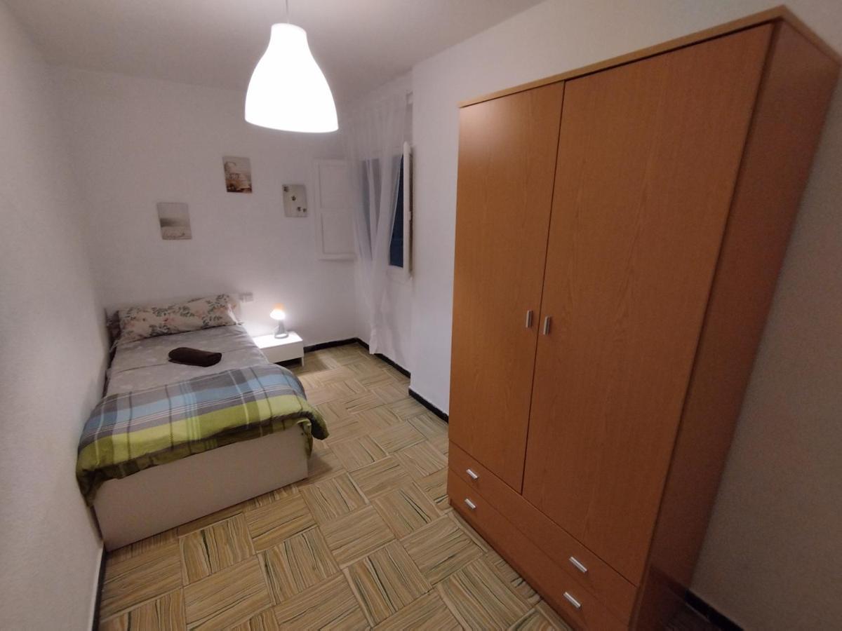 Habitaciones Cerca Del Centro อาลิกันเต ภายนอก รูปภาพ
